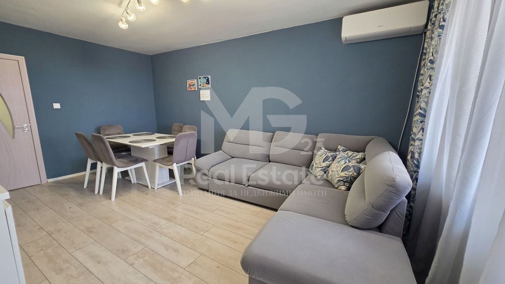 Дава се под наем Тристаен апартамент в Пловдив, Гагарин - 100 кв.м за 548.25 € - Снимка #1