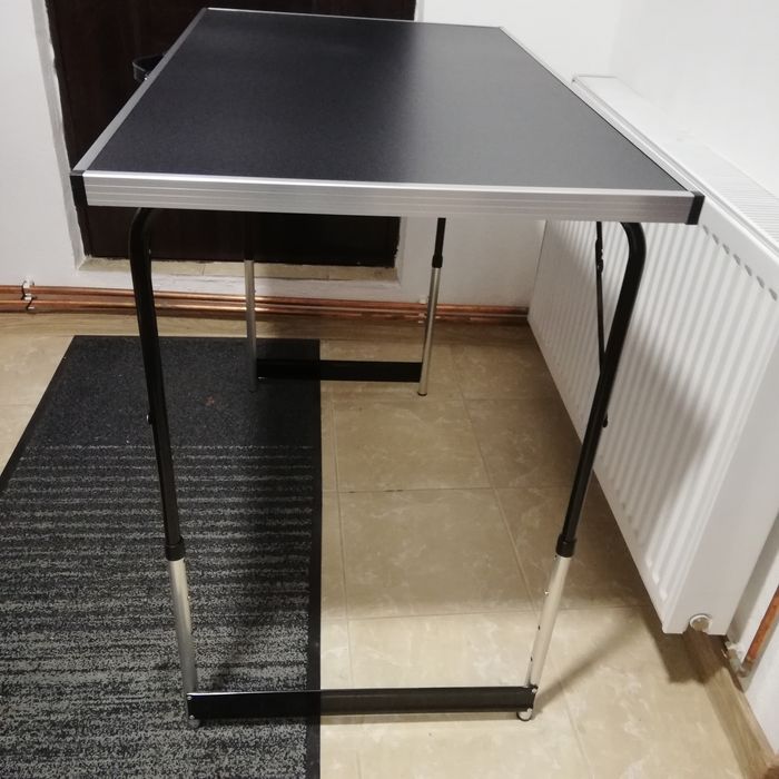 Masă pliantă /pliabilă aluminiu cu blat MDF