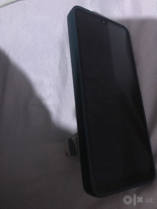 Samsung a22 srochniy satiladi tel yaxshi ishlab durubdi