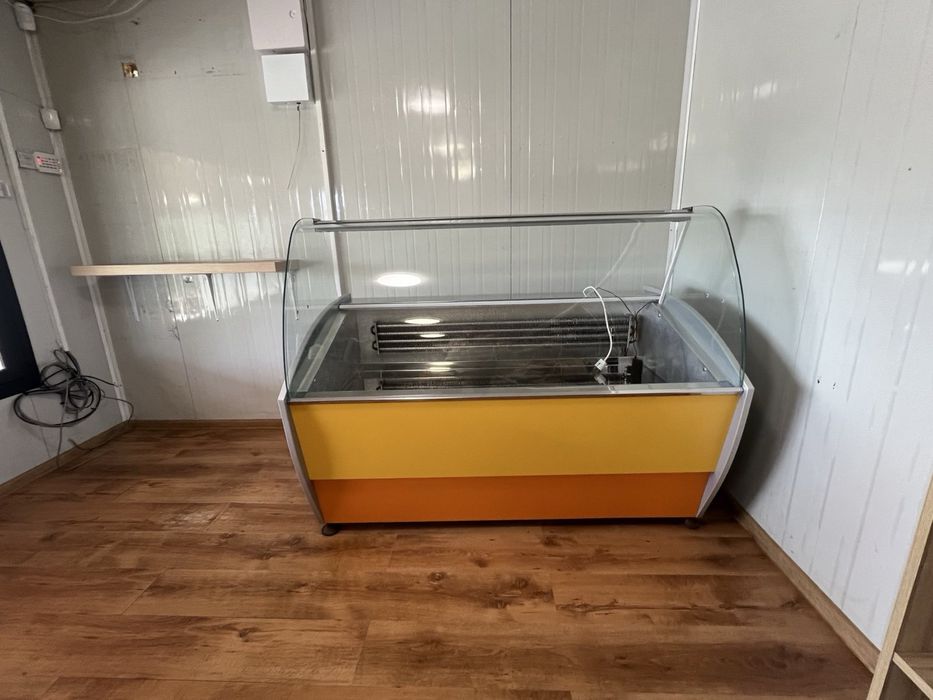 Хладилни витрини