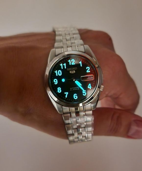 Часы мужские механические Seiko