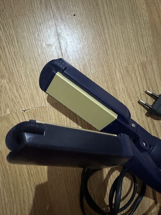 Vand placa si ondulator Philips Salon Multistylist nefolosita