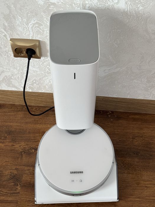 Робот пылесос Samsung Jet Bot AI