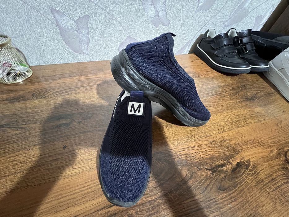 Кроссовки натур кожа