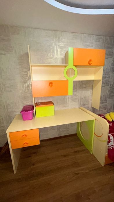 Продам детский гарнитур