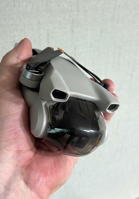 Дрон квадрокоптер DJI MINI 3