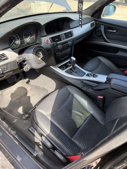 Бмв Е90 LCi 325д 197кс на части