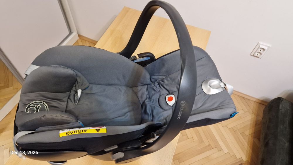 Scoica Cybex Cloud Q + baza Isofix