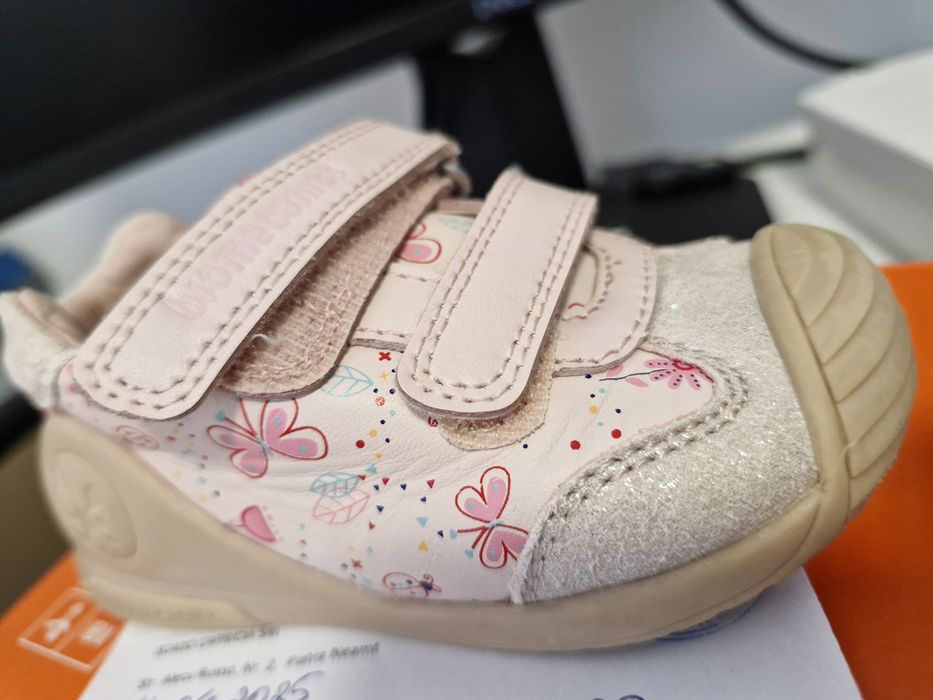 Pantofi din piele Biomecanics, 252100-A779