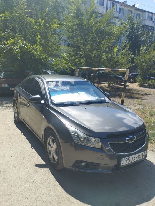 Продам Chevrolet Cruze
