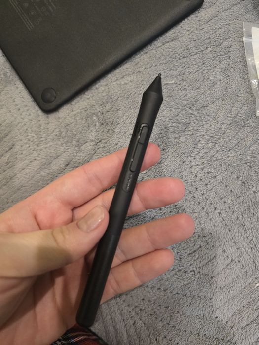 Продам планшет для рисования Wacom Intous