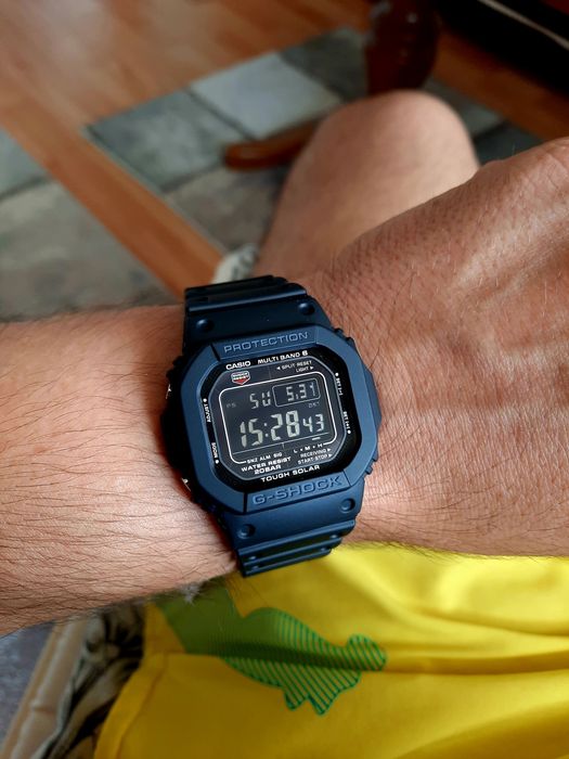 Casio G Shock gw m5610u  Solar