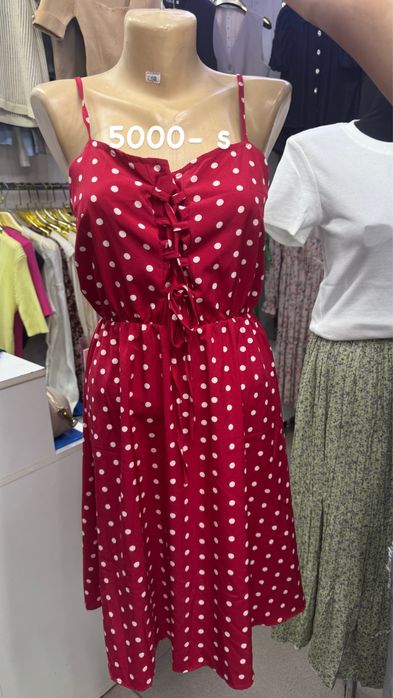 Платья по своей цене 50%