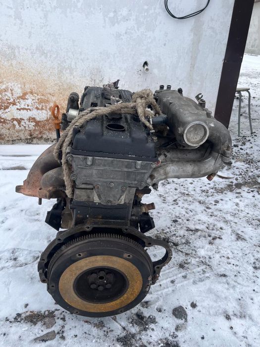 Продам двигатель на газель 406