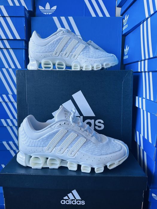 *Чисто Нови* Adidas Megaride *Footwear White & Grey One*