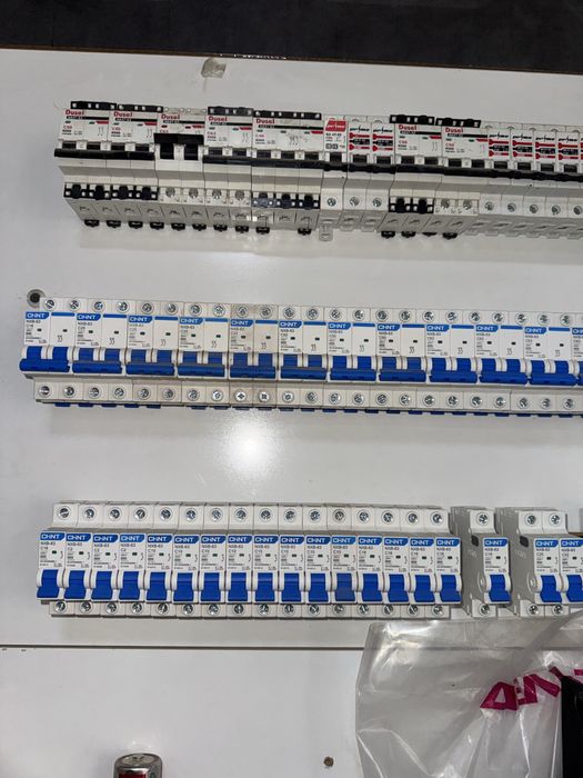 Chint 1P,2P,3P, Выключатели