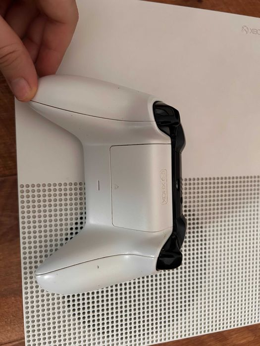 Xbox One S 512GB