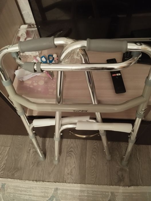 Продам ходунок Shopik