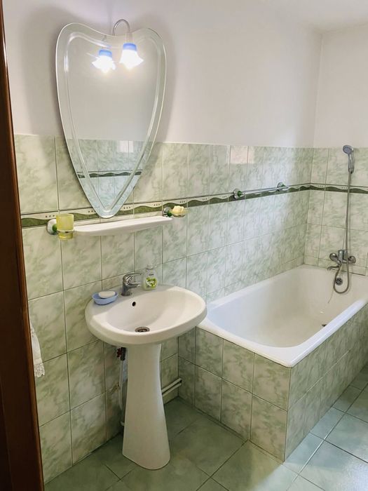 Casa de vanzare in Pascani | Zona Centrala - Penny Market Gara | 98.5 mp utili | 412 mp teren.