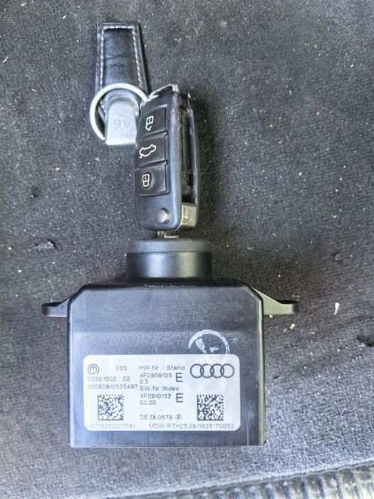 Ключ за Audi комплект с гълтач
