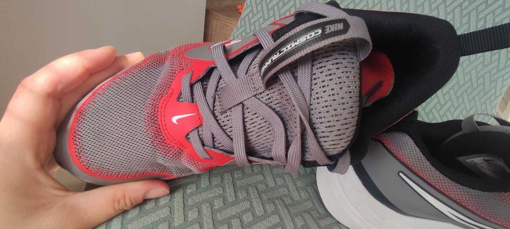 Обувки детски 38 номер. Nike оригинални-носени броени пъти.