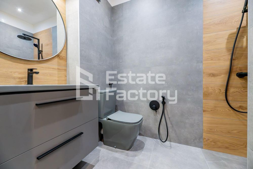 Луксозен двустаен до RING MALL