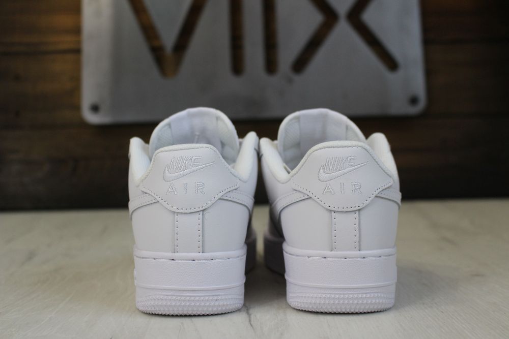 Продам Nike Air Force 1 новые, остатки