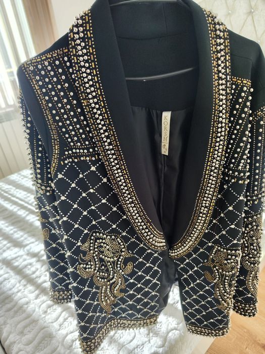 Дамски лъскаво сако