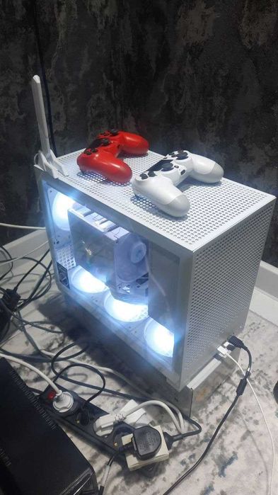 Срочно игровой кейс (почти новый)