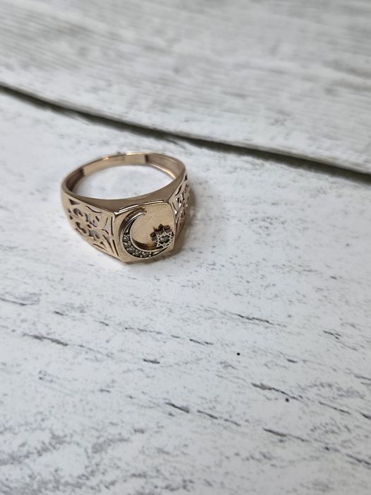 Кжби золотой перстень