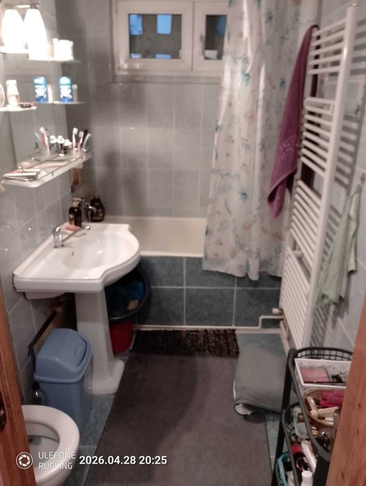 Proprietar, vand apartament cu 4 camere