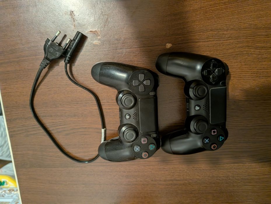 PlayStation 4 Slim 1TB