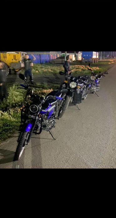 Продам мотоцикл альфа рейсер