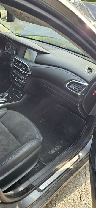 Инфинити infiniti Q30 2.2d