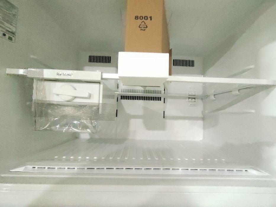 LG новый холодильник