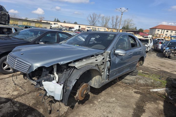 Ansamblu stergatoare parbriz volan pe stanga Mercedes-Benz C-Class W2