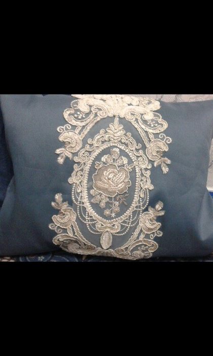 Мягкие декоративные подушки ручной работы