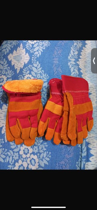 Зимние перчатки.