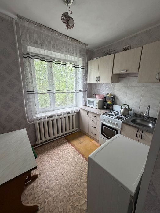 Продам 2-комнатную квартиру