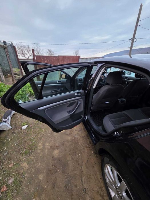 Vand Volkswagen Jetta 2009,1.9 TDI,105 CP