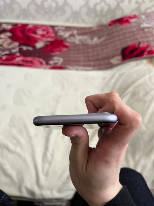 айфон 11 сатылад