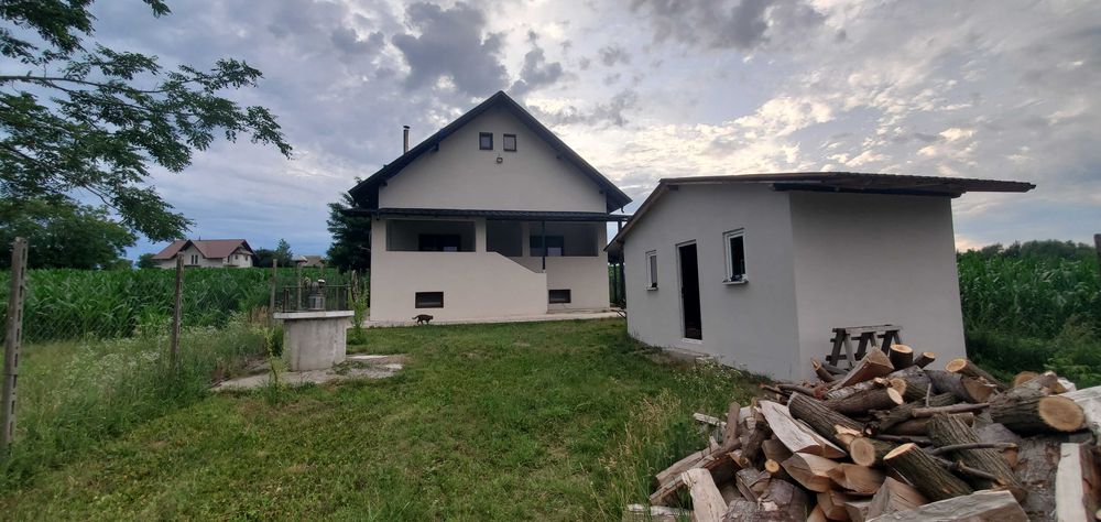 Casa de vanzare Luncusoara