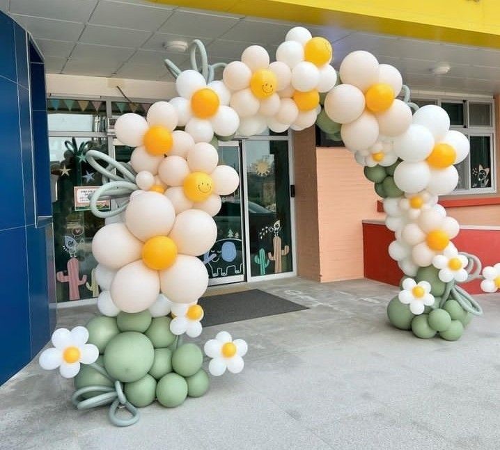 Оформление шарами. Латексные. Фалгированные. Сфера баблсы. Цифры.