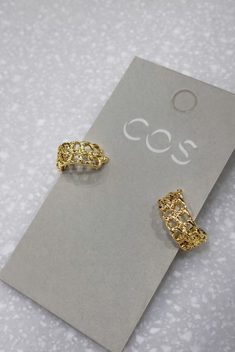 Серьги золотистые COS
