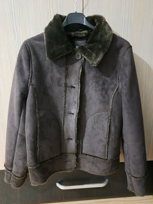 Vând haină(geacă)