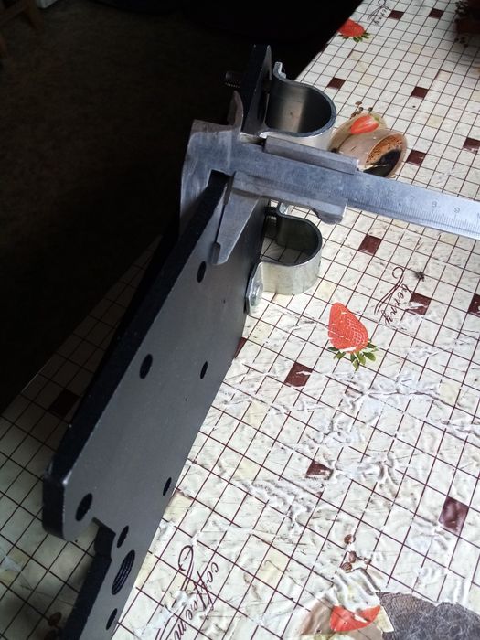 Крепление переднего моста а/м Нива за балку