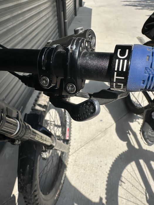 Обтегач Shimano Zee И Команда Saint