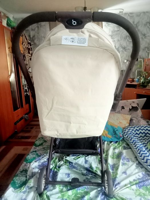 Продам коляску новую