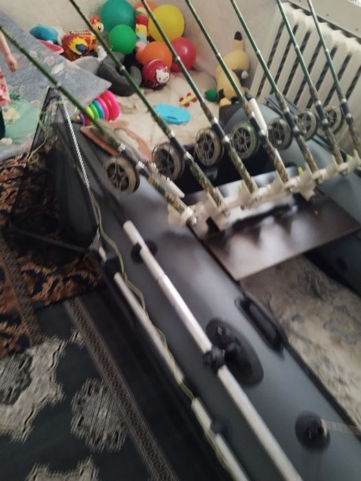 Лодка для рыбалки полной комплект у рыбалки.