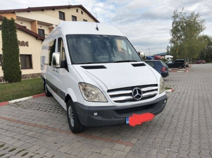 Mercedes sprinter 318/3.0/V 6/184Cp 5+1./6Locur+Marfa  /CLIMA